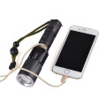 Power Bank USB Chargeur de téléphone portable Torch XML2 T6 Strong Light LED torche rechargeable